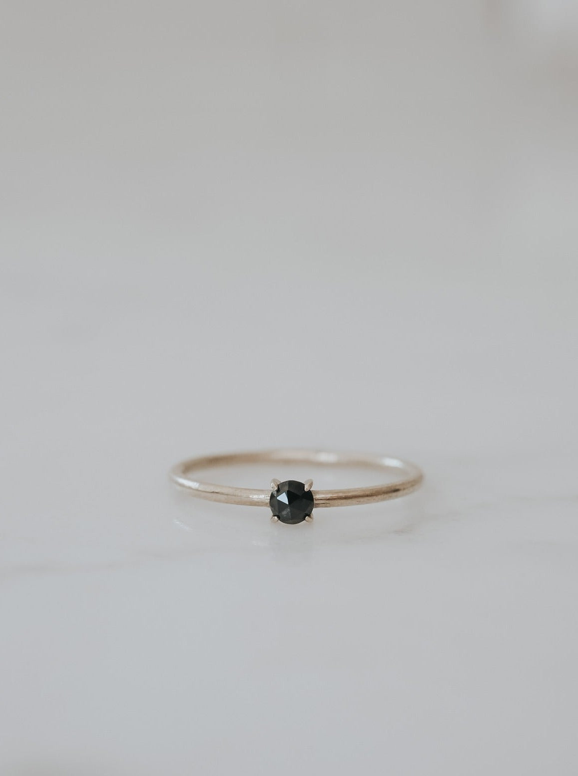 Daisy Solitaire Black