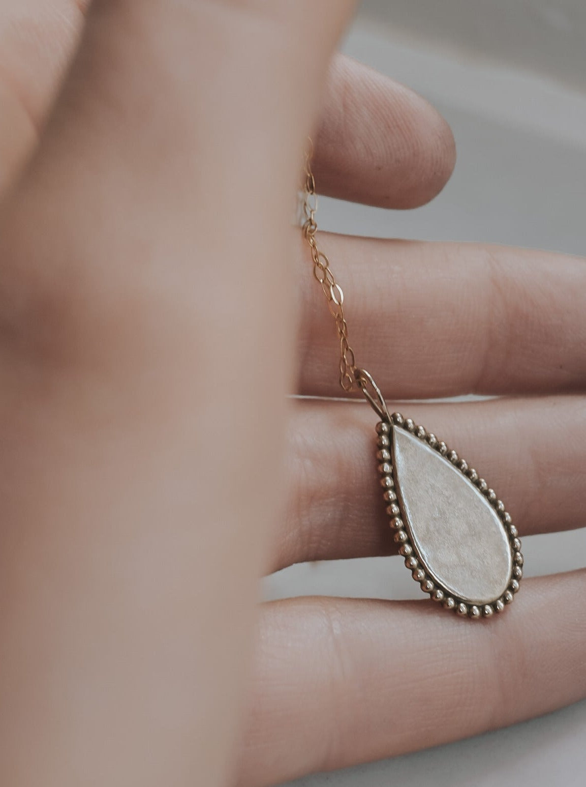 Droplette Aniseed Pendant